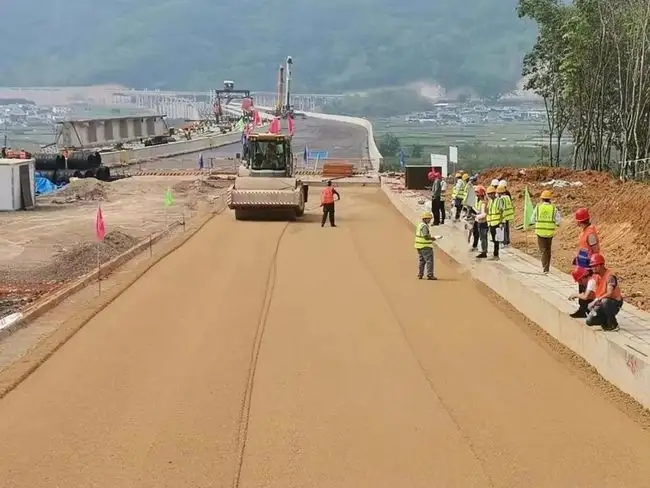 城中路基工程